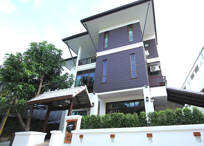 Huen Hug Chiang Mai Hotel