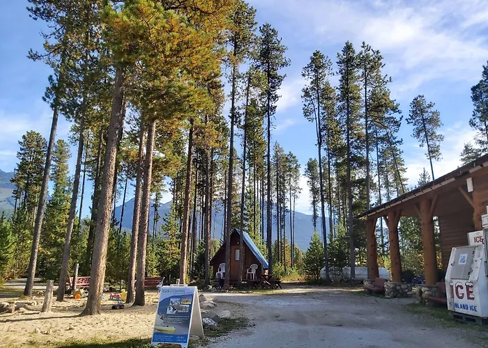 Blue River Campgrounds & Cabin-Public Washroom