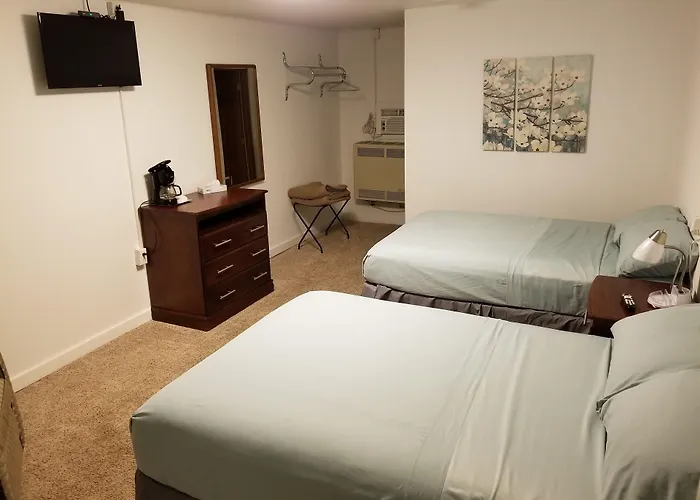 Lake Land Inn Whitehall