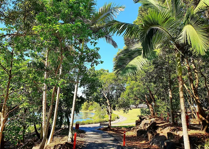 Riviera Mackay Aparthotel
