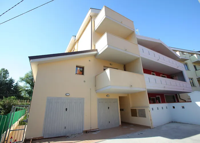 Moon River Guest House Pescara