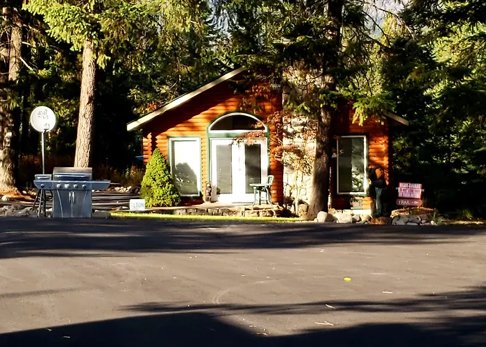 Riverfront Motel & Cabins Thompson Falls