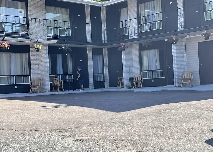 Motel Du Rosier Baie-Comeau