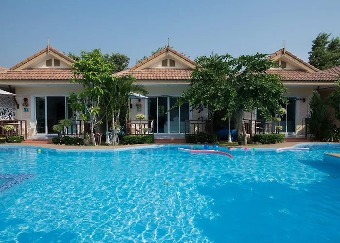 Charm Resort Cha-Am