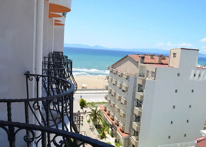 Grand Milano Hotel Ayvalik