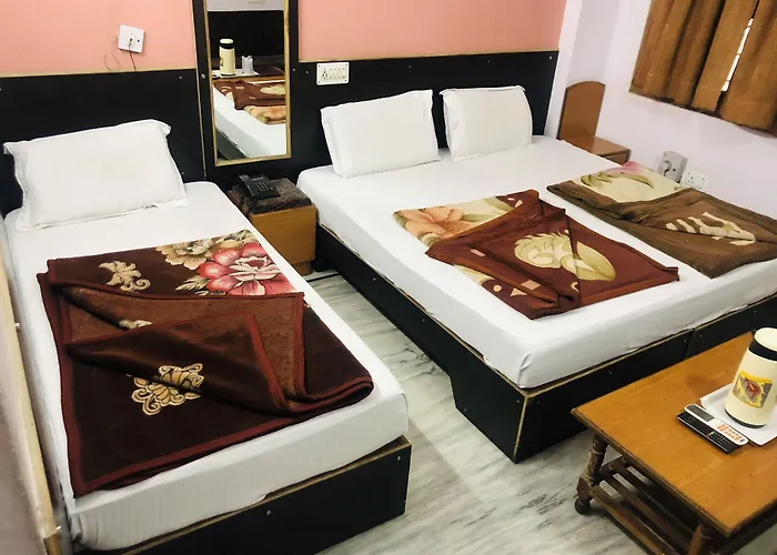 Hotel Udai Palace - Centrally Located Budget Family Stay Udaipur