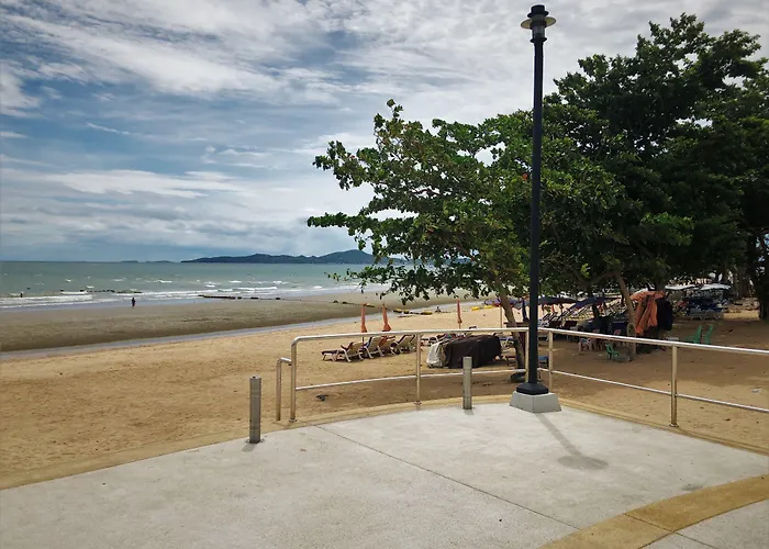 Baan Talay Hotel Pattaya