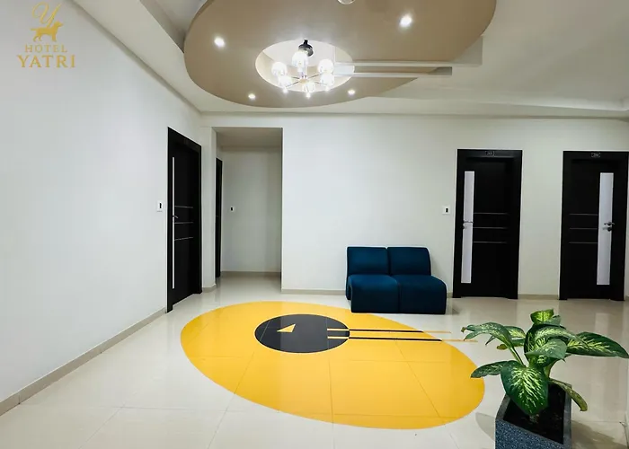 Hotel Yatri Gandhinagar