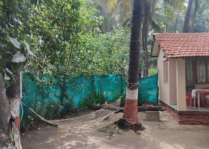 Ocean View Kihim Hotel Alibag