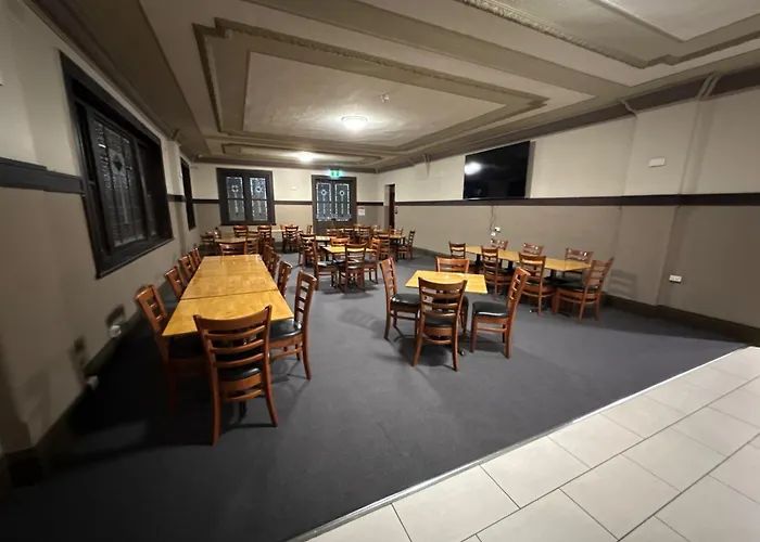 Eatons Hotel Muswellbrook