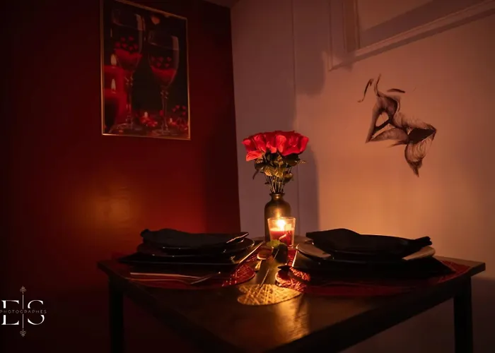 Dark Love Room Saint-Omer 