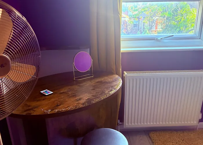 Tottenham Stay-Diem London