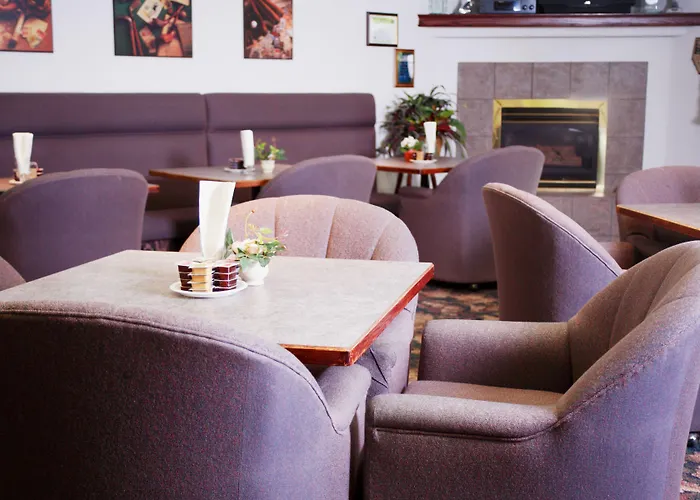 Country Club Inn Lacombe