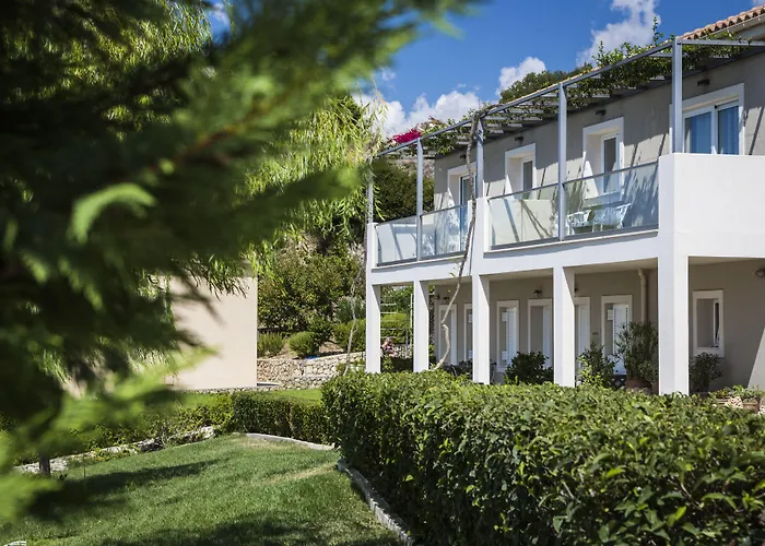 Dionysos Village Resort Lassi 