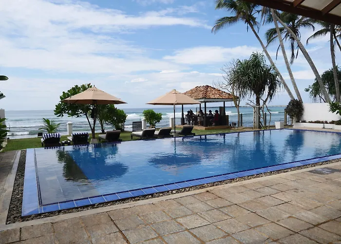Surf Station Hotel Ahangama