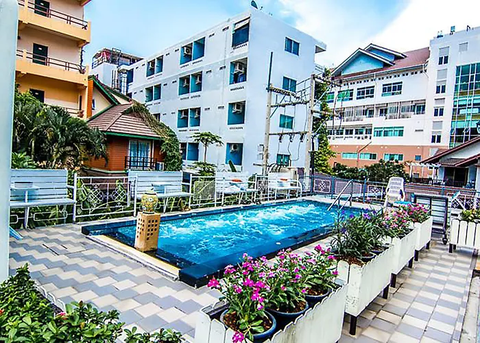 Sutus Court 4 Hotel Pattaya