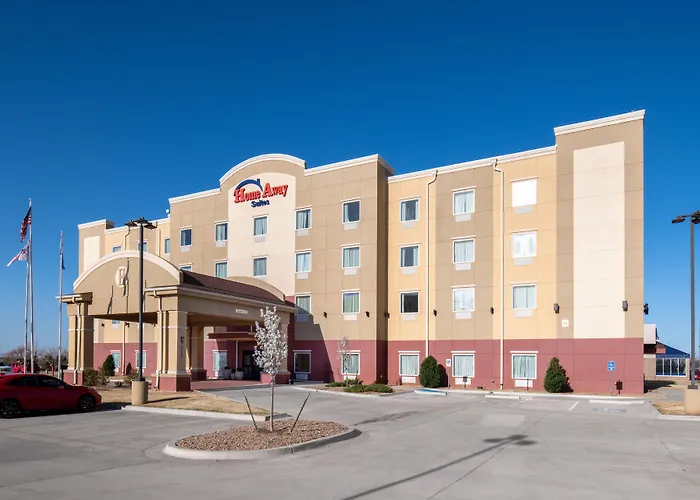 Home Away Kitchen Suites Enid