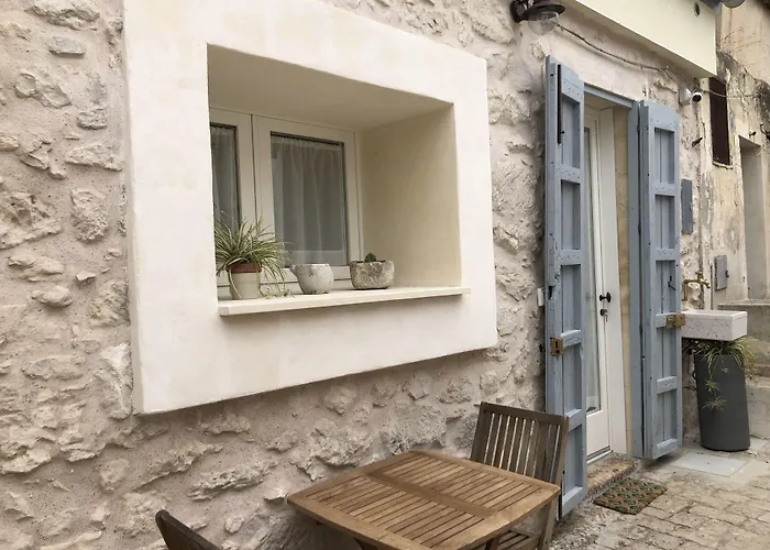 Chicchi Di Melograno Bed & Breakfast Modica
