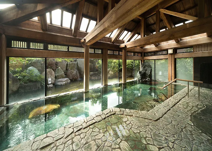 Yuraku Hotel Awara
