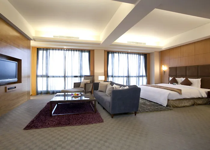 Justwin Grand Hotel Tainan