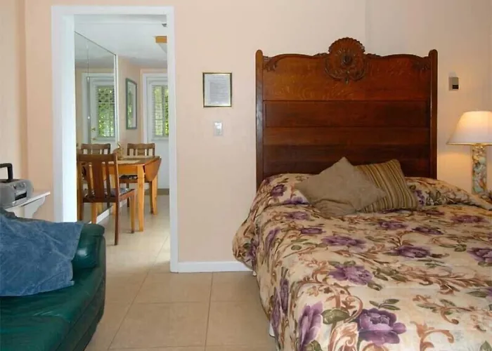 Seahorse Cottages - Adults Only Sanibel