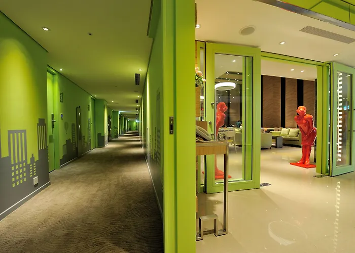 Green World Hotel - Zhonghua ไทเป
