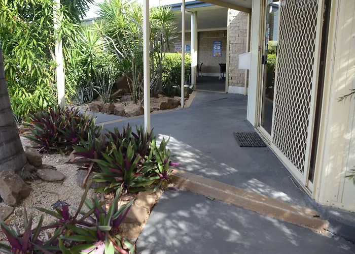 Capricorn Hotel Blackwater