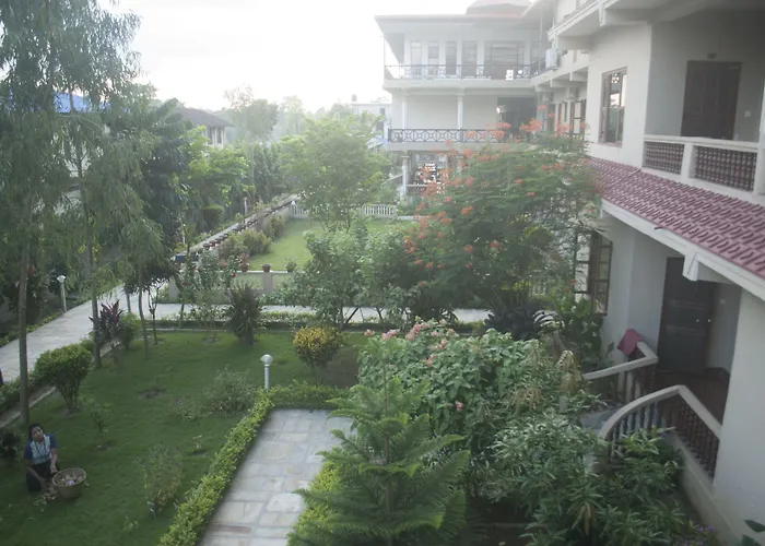 Hotel Royal Safari Sauraha
