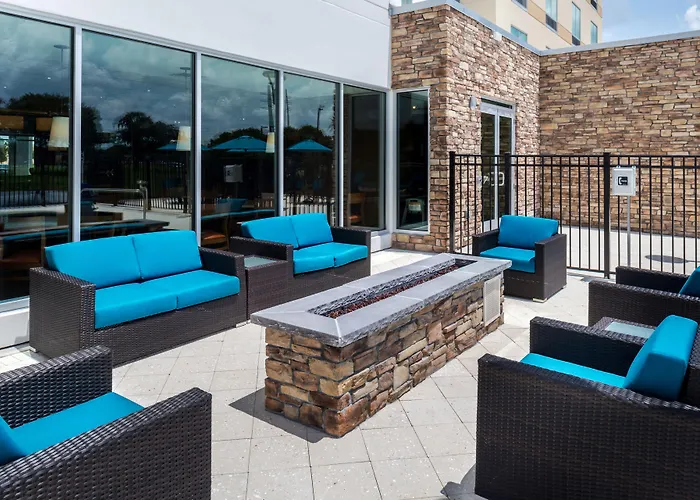 Fairfield Inn & Suites By Marriott Orlando East/Ucf Area Alafaya