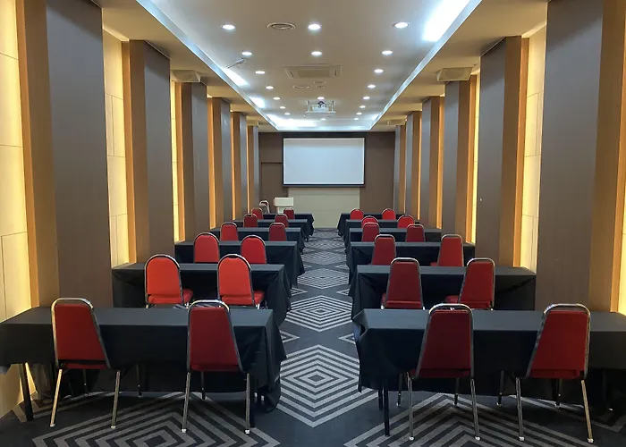 Crown Hotel Changwon