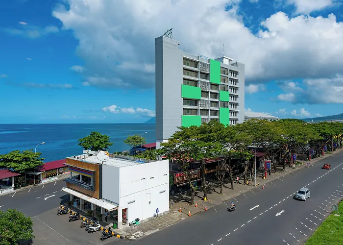 Whiz Prime Hotel Megamas Manado
