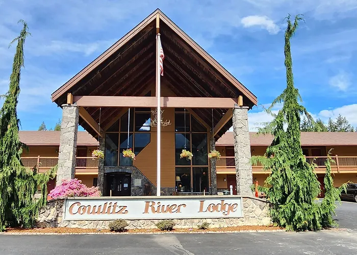 Cowlitz River Lodge Packwood