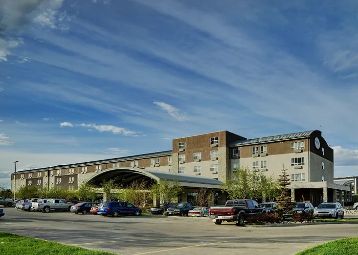 Chateau Nova Kingsway Edmonton