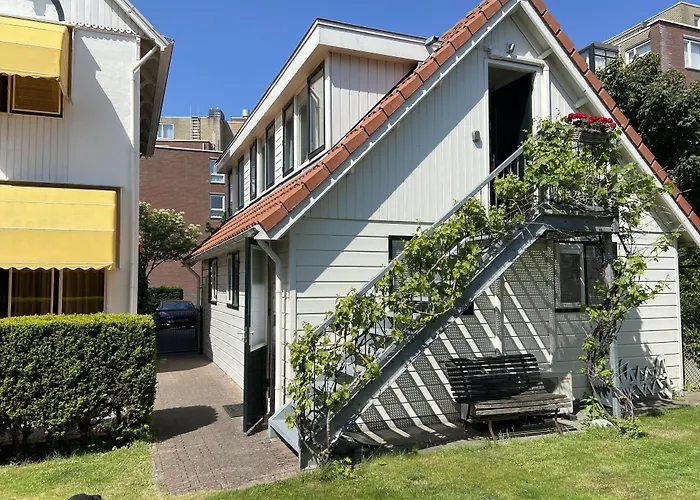 B & B Villa Suisse The Hague