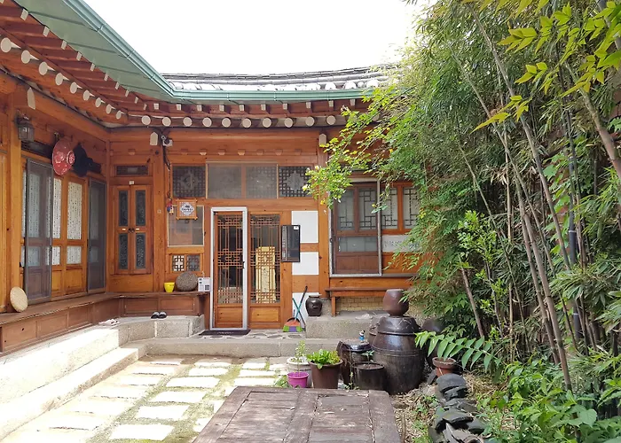 Gongsimga Hanok Guesthouse Seoul