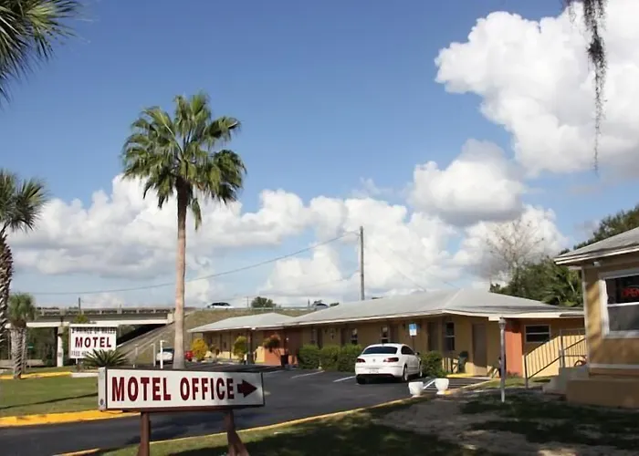 Prince Of Wales Motel Lake Wales