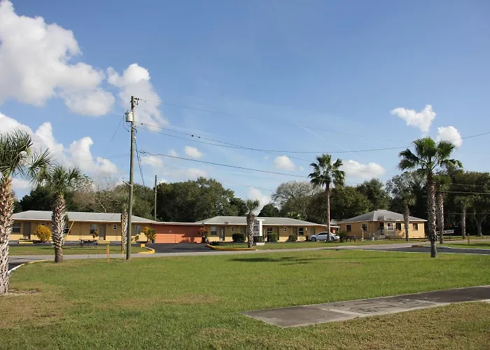Prince Of Wales Motel Lake Wales