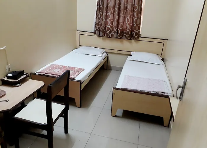 Milan Guest House Mumbai