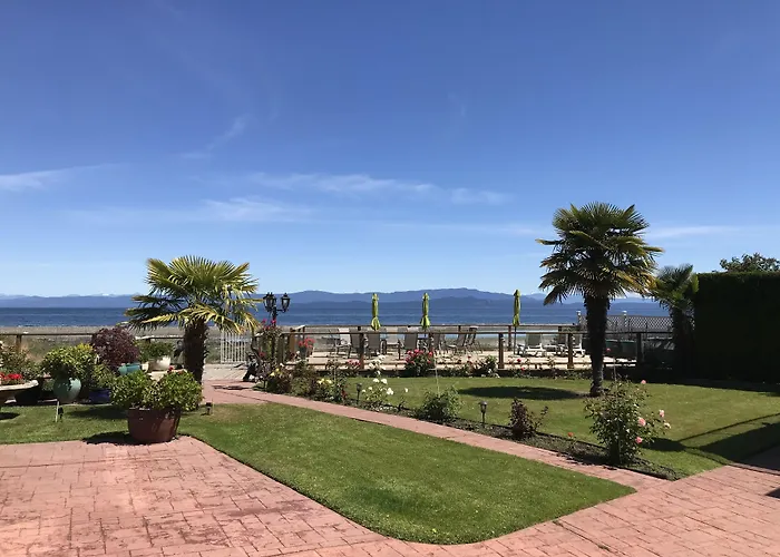 Buena Vista By The Sea Hotel Qualicum Beach