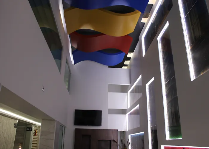 Hotel&Suites Victoria San Luis Potosí