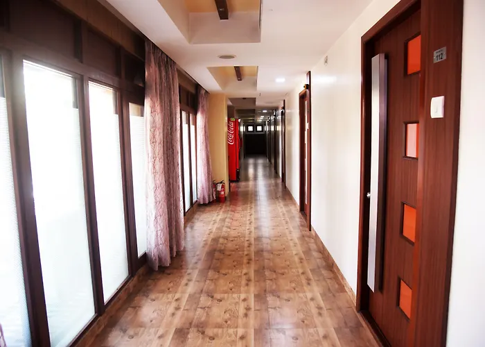 Hotel Indiana Inn Navi Mumbai