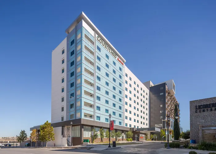 Courtyard By Marriott Chihuahua Hotel
