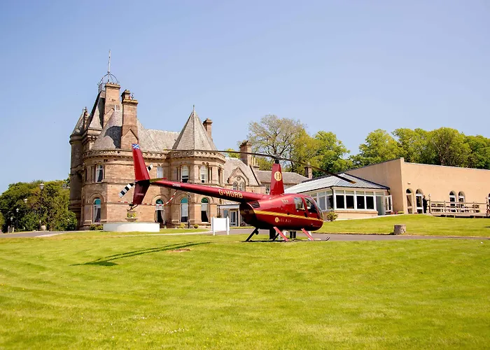 Cornhill Castle Guest House Biggar