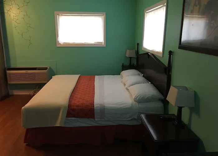 Dixie Plaza Hotel Tazewell