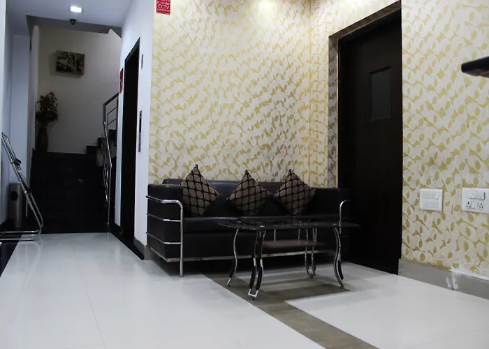 Hotel Siam International Delhi 