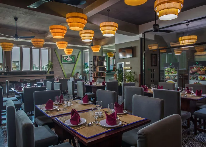 V Hotel Phnom-Penh