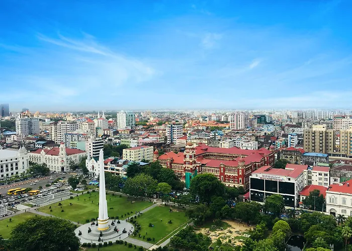 Pullman Yangon Centrepoint Hotel