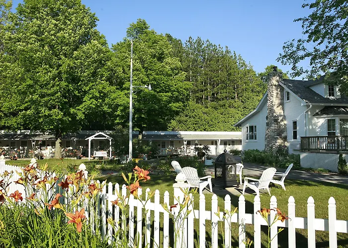 Peninsula Park-View Resort Fish Creek