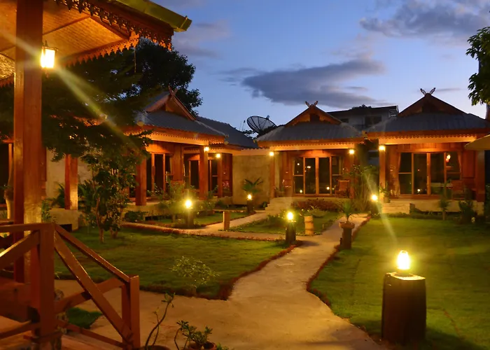 Baan Aew Pai Hotel