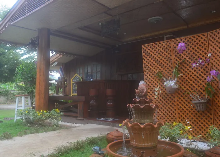 Baan Aew Pai Hotel